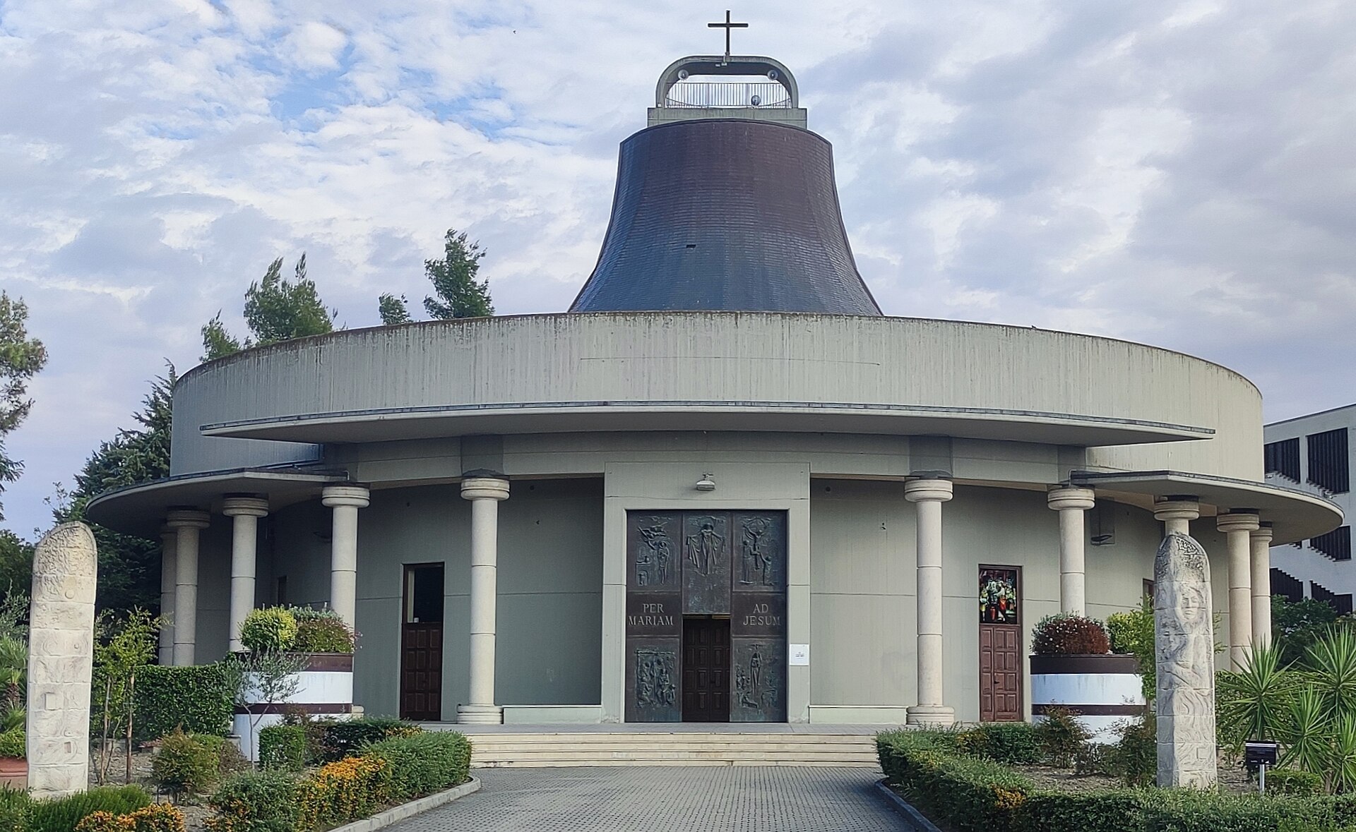 Chiesa di Maria Madre della Chiesa